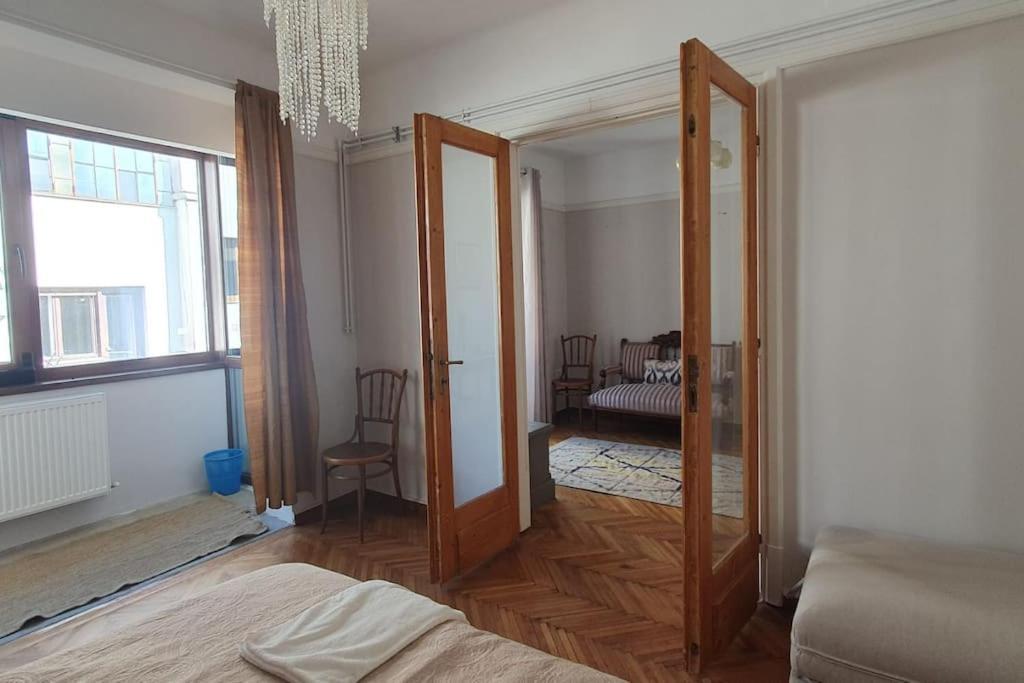 Elegant Apartment Near Rosetti Square بوخارست المظهر الخارجي الصورة